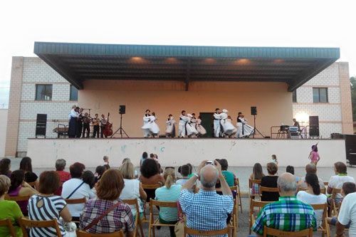 20150904-zafarache-Pina-actuacion-folklore