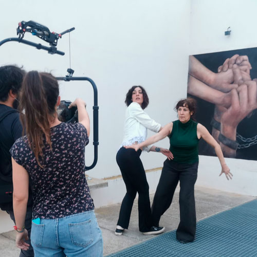 Ana Continente en Gelsa, durante el rodaja del corto 'Encadenada' de Antonio Valdovín, en junio de 2021