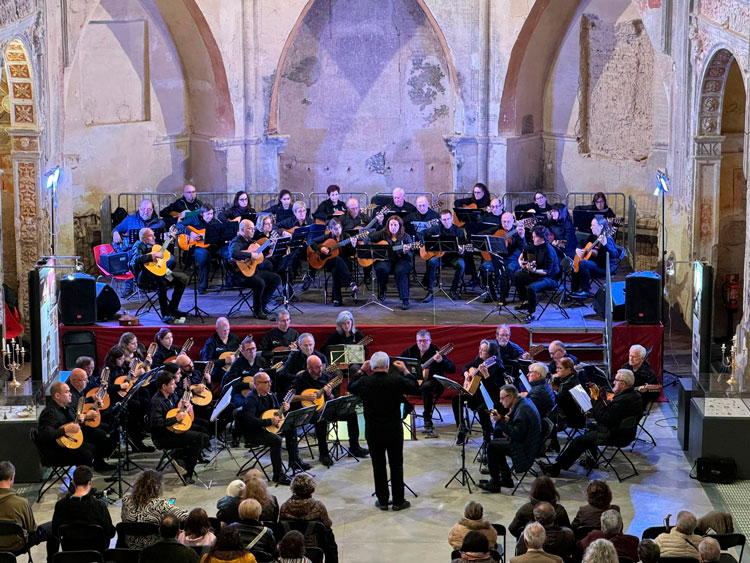 Foto de archivo del Encuentro Laudístico de 2024, celebrado en Quinto