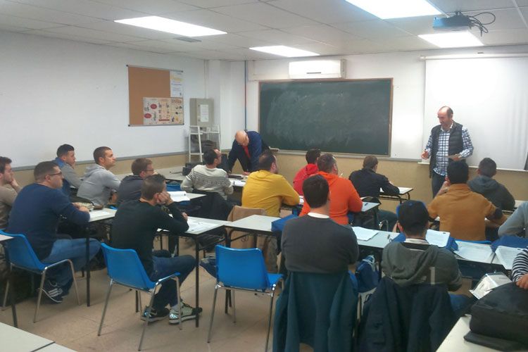 Alumnos en San Valero