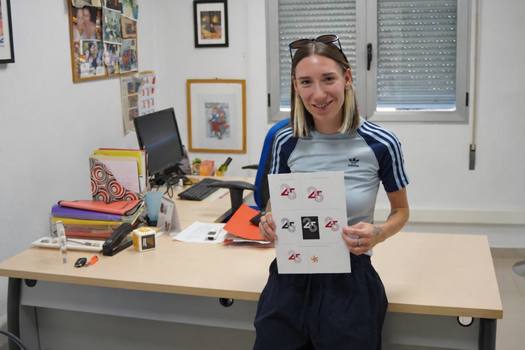 Marta Biel es la ganadora del logo del 25 aniversario de la comarca.