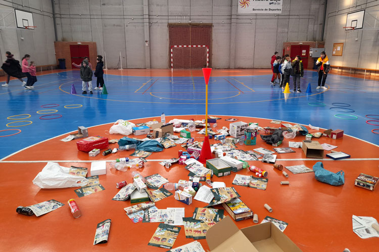 Juego organizado por el Día Mundial del Reciclaje