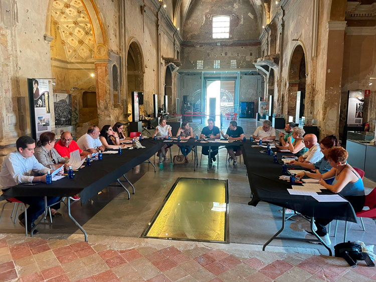 Imagen de la comisión de Turismo celebrada en el Piquete
