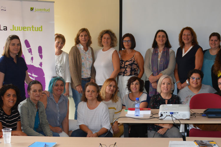 Curso servicios sociales