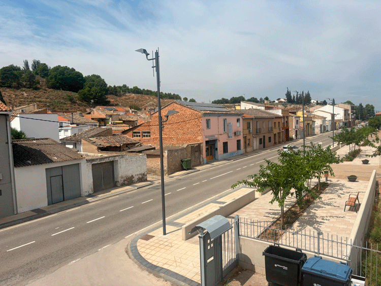 Carretera N-232 a su paso por Quinto
