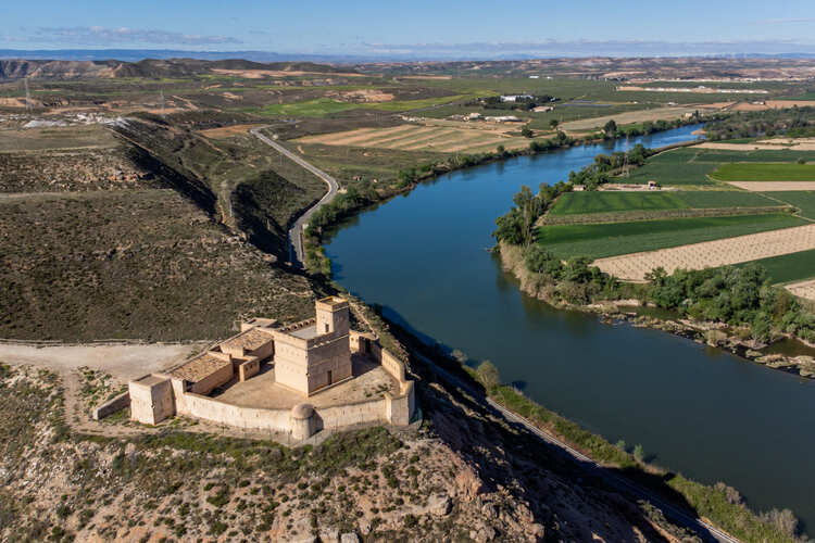 Imagen aérea de Sástago tomada para la nueva web de turismo.