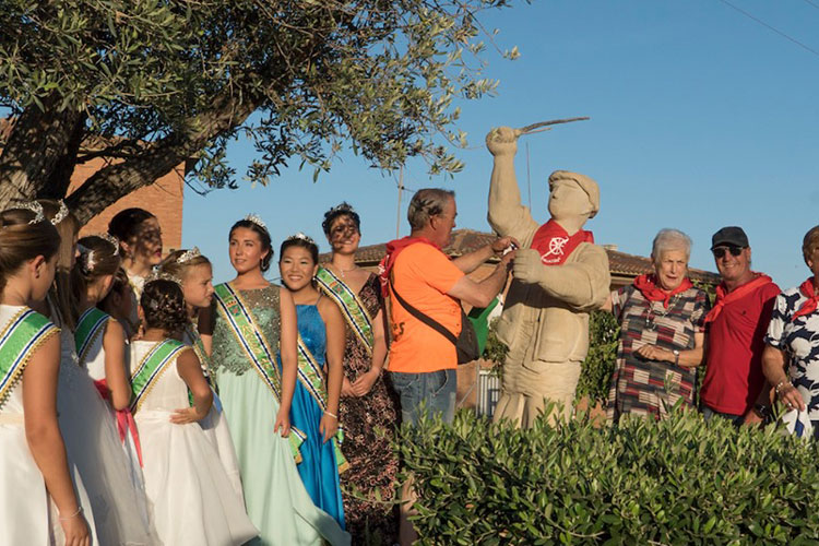 Foto de archivo de las fiestas de Escatrón de 2019