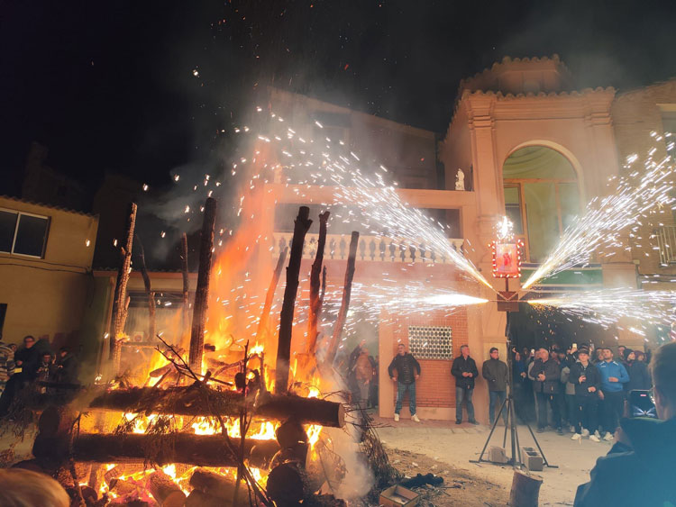 Foto de archivo de las fiestas de Santa Águeda de Escatrón de 2025