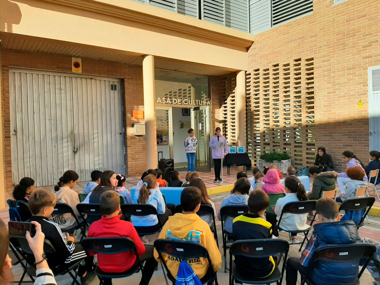 Presentación catálogo peces imaginarios
