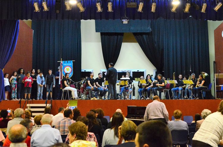 Concierto fin de curso escuela música Pina de Ebro 2016