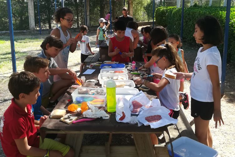 Imagen de actividades de la ludoteca de Quinto
