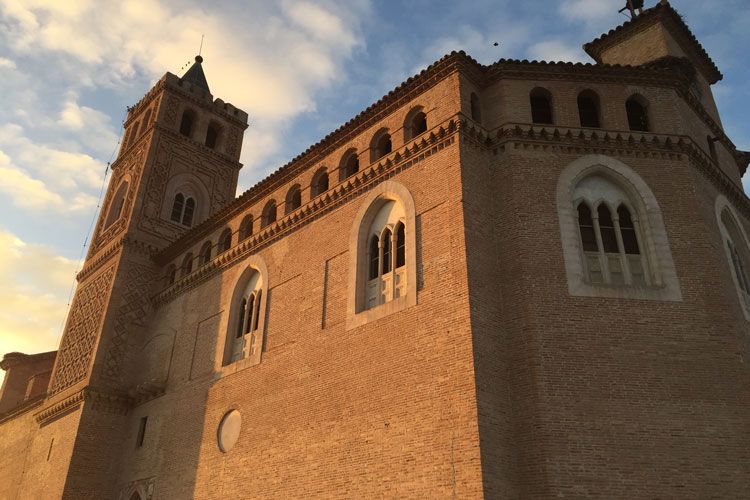 Imagen exterior del Piquete de Quinto, incluido en una de las rutas