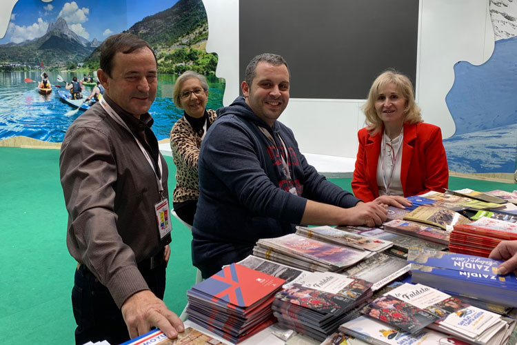 Fitur Momias de Quinto