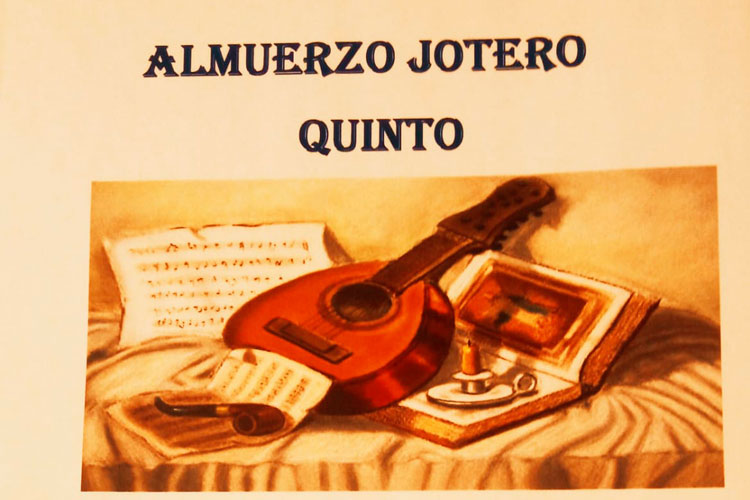Almuerzo jotero